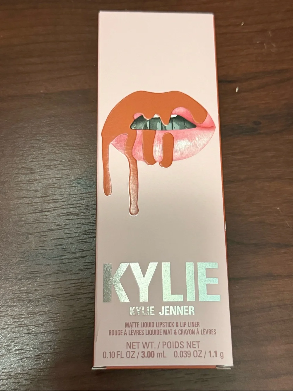 KYLIE Matte Liquid Lipstick & Lip Liner – Pink/Peach Shade